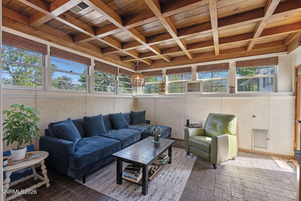 Image 21 of property listing at 300 Country Club Drive, Reno, NV 89509