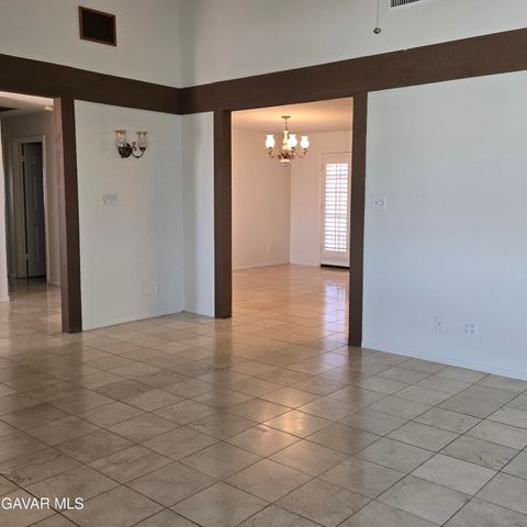 6789 W A, Rosamond, CA 93560