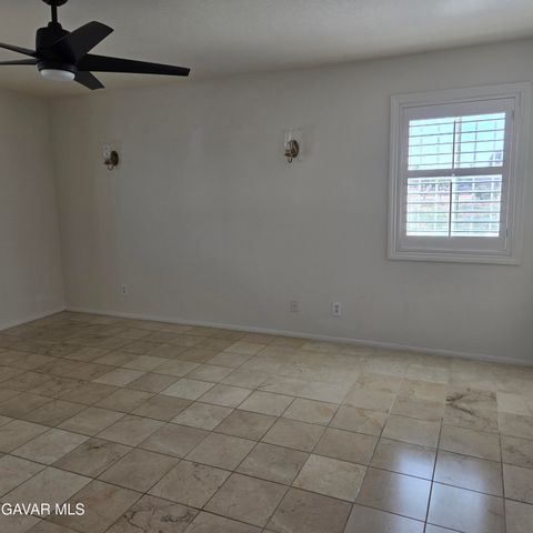 6789 W A, Rosamond, CA 93560