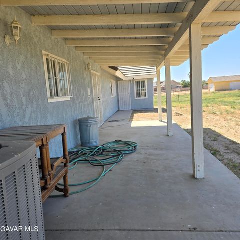 6789 W A, Rosamond, CA 93560