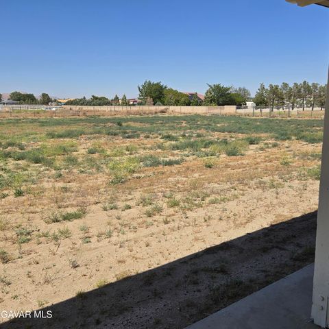 6789 W A, Rosamond, CA 93560
