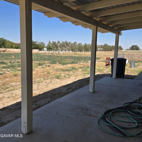 6789 W A, Rosamond, CA 93560