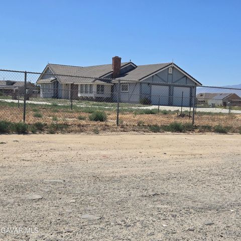 6789 W A, Rosamond, CA 93560