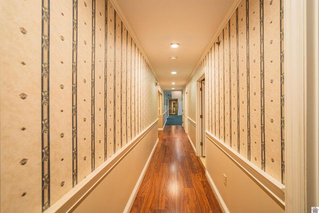 60 Nichols Ave, Marion, KY 42064