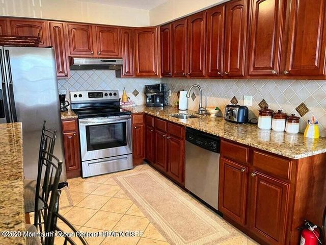 1201 Ocean Avenue 4, Sea Bright, NJ 07760