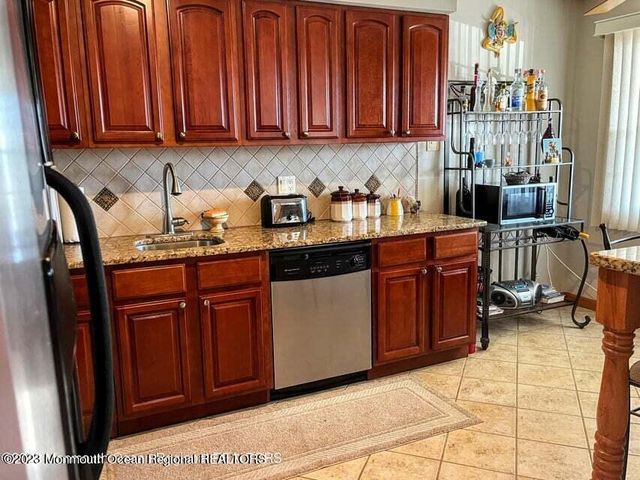 1201 Ocean Avenue 4, Sea Bright, NJ 07760