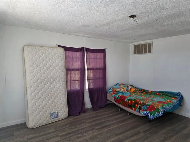 39070 Yucca, Newberry Springs, CA 92398