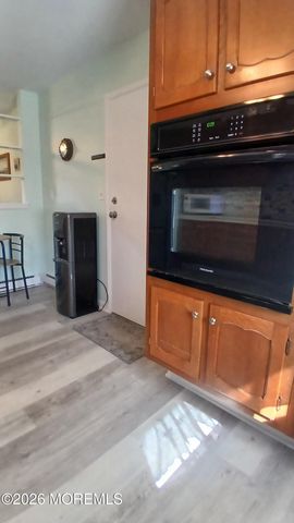 280B Kingston Court 2001, Lakewood, NJ 08701