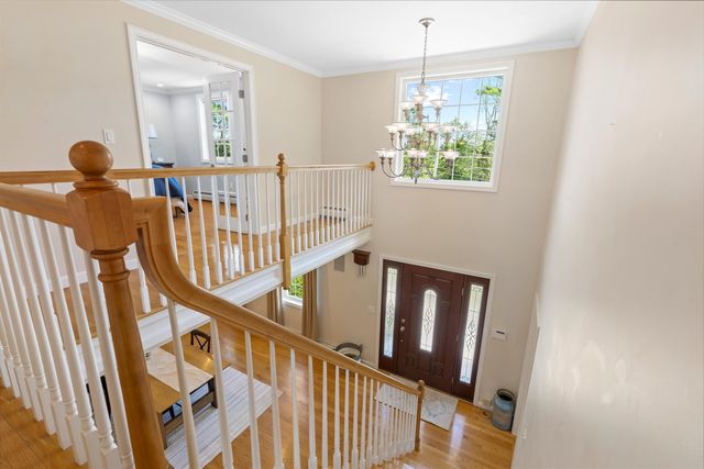 127 Hooksett Road, Auburn, NH 03032