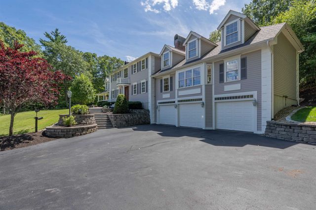 127 Hooksett Road, Auburn, NH 03032