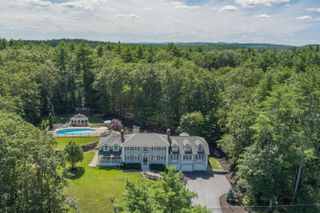 127 Hooksett Road, Auburn, NH 03032