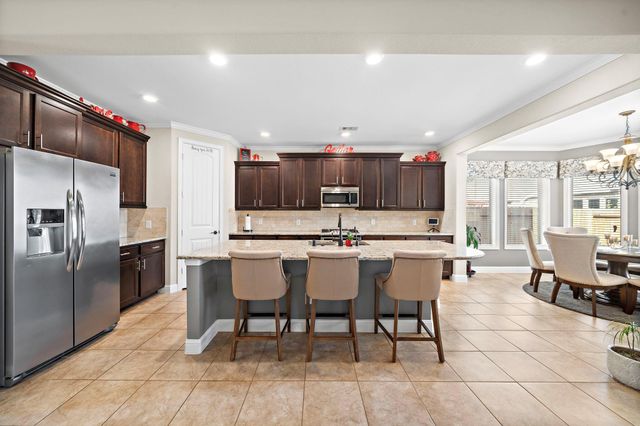 9610 Lochampton Drive, Tomball, TX 77375