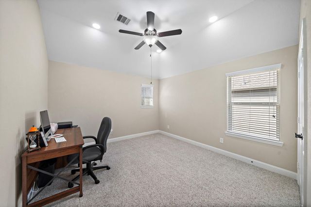 9610 Lochampton Drive, Tomball, TX 77375