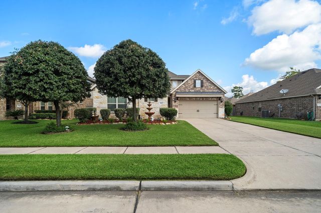 9610 Lochampton Drive, Tomball, TX 77375