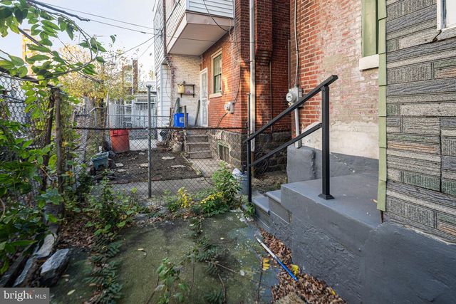 5717 PEMBERTON ST, Philadelphia, PA 19143