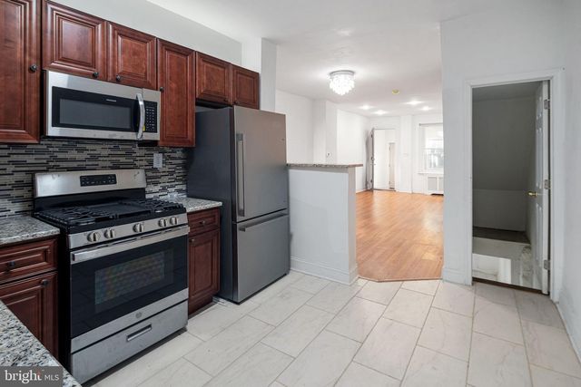 5717 PEMBERTON ST, Philadelphia, PA 19143