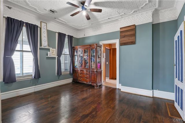 14 Mary Street, Auburn, NY 13021