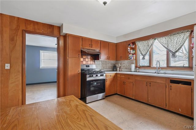 14 Mary Street, Auburn, NY 13021