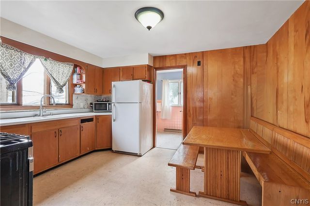 14 Mary Street, Auburn, NY 13021