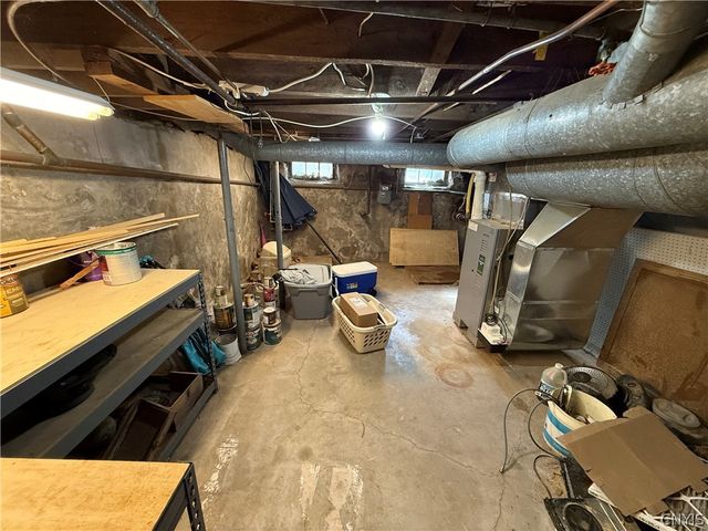 14 Mary Street, Auburn, NY 13021