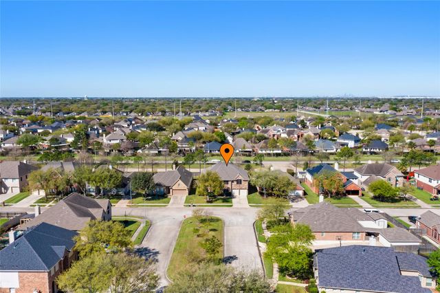 2322 Pine Brook Drive, Deer Park, TX 77536