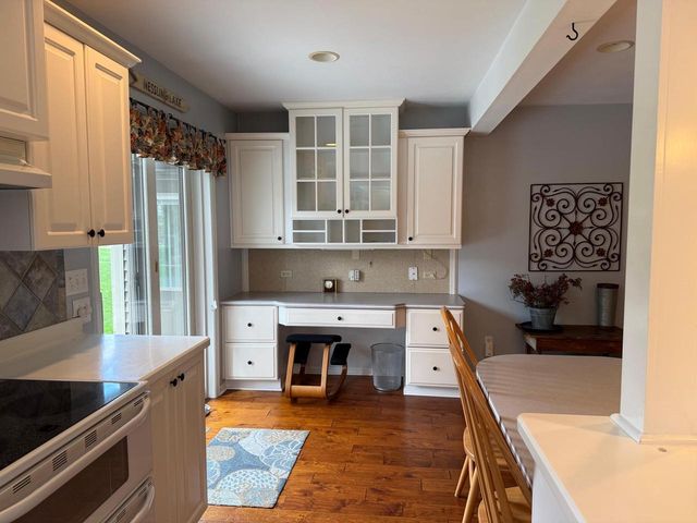 1310 Muirfield Court, Middleton, WI 53562