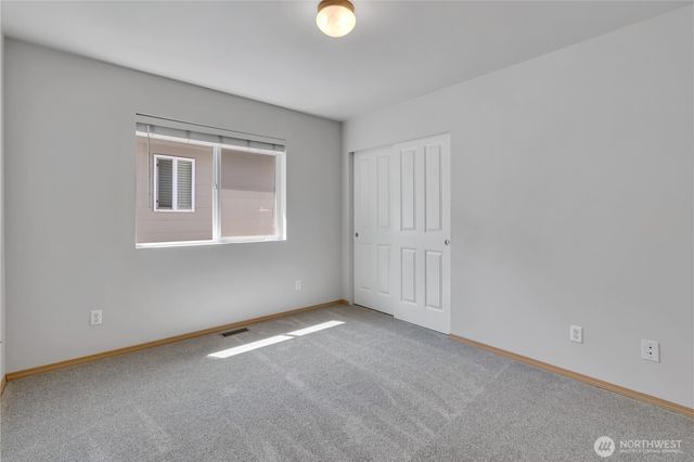 19124 97 Avenue Ct E, Puyallup, WA 98375