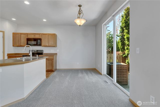 19124 97 Avenue Ct E, Puyallup, WA 98375