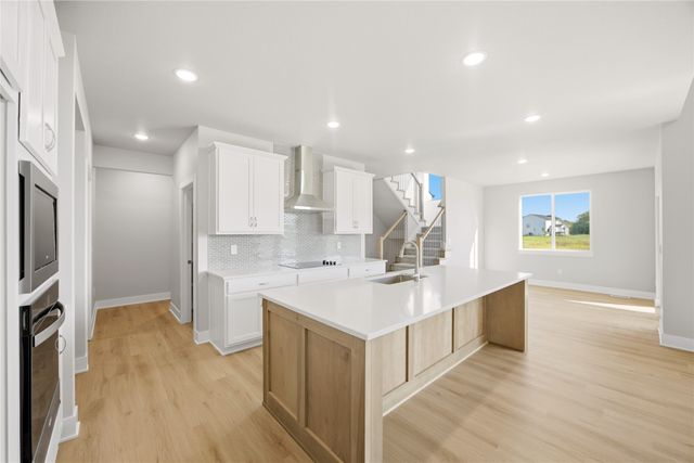 9428 NW 82nd Avenue, Johnston, IA 50131