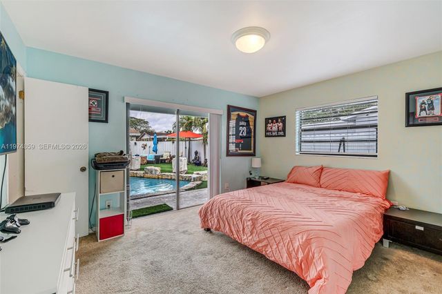 11751 SW 30th St, Miami, FL 33175