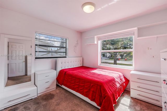 11751 SW 30th St, Miami, FL 33175