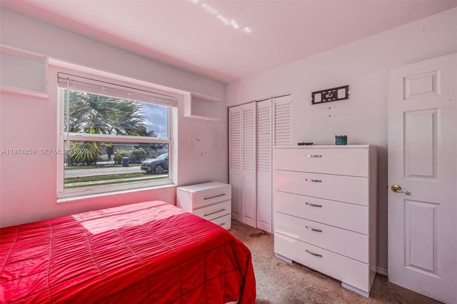 11751 SW 30th St, Miami, FL 33175