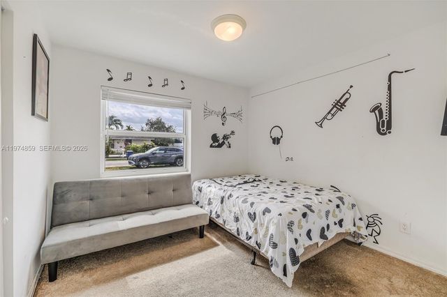 11751 SW 30th St, Miami, FL 33175