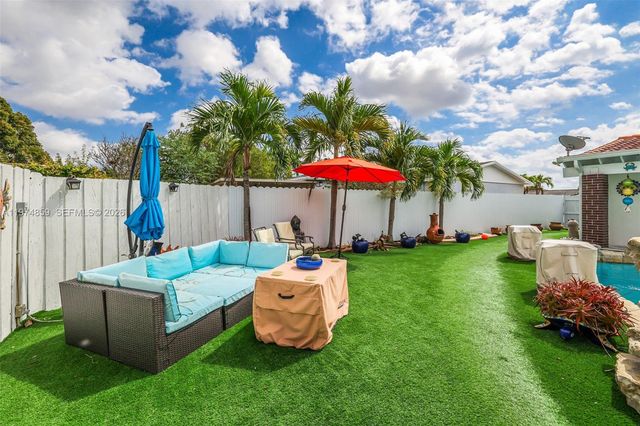 11751 SW 30th St, Miami, FL 33175