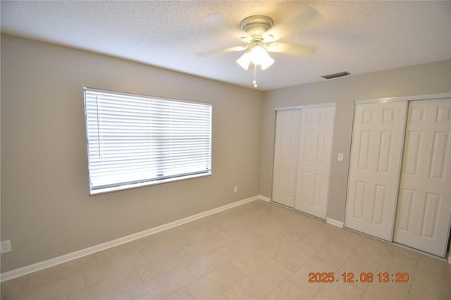 705 2ND AVENUE NW B, Ruskin, FL 33570