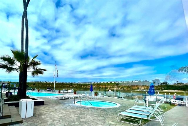 259 Mayflower Drive, Newport Beach, CA 92660