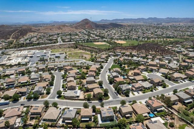 29376 Bouris Drive, Menifee, CA 92584