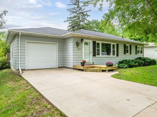 3610 Hillside Drive, Cedar Falls, IA 50613