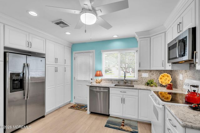 580 Kevin Court A, Manchester, NJ 08759