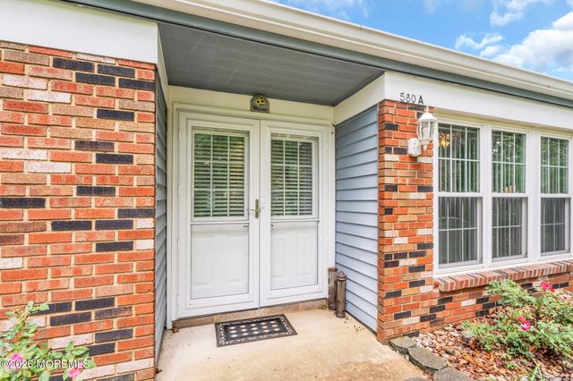 580 Kevin Court A, Manchester, NJ 08759