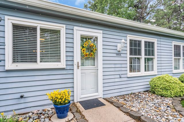 580 Kevin Court A, Manchester, NJ 08759