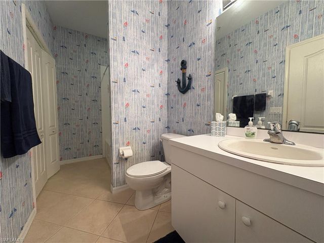 2720 Cypress Trace CIR # 2933, Naples, FL 34119