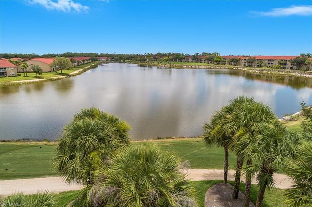 2720 Cypress Trace CIR # 2933, Naples, FL 34119