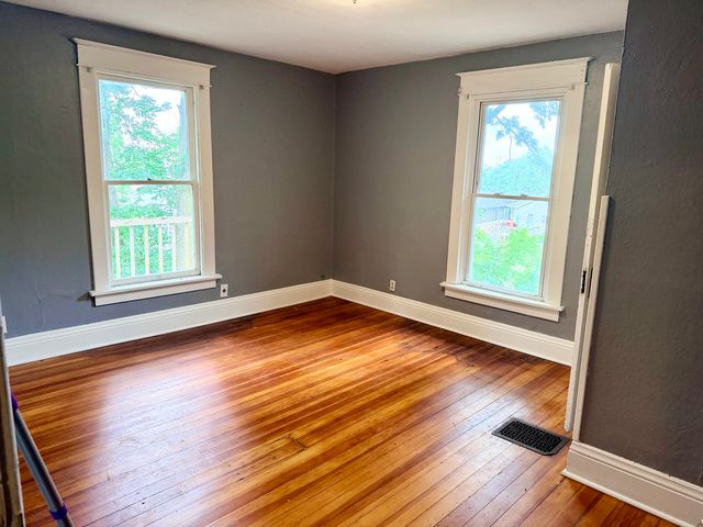 452 21st Street, Bettendorf, IA 52722