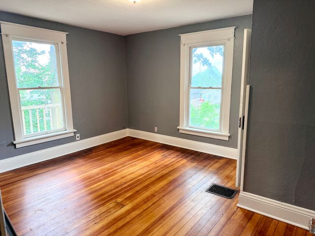 452 21st Street, Bettendorf, IA 52722