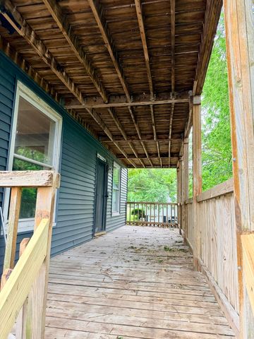452 21st Street, Bettendorf, IA 52722
