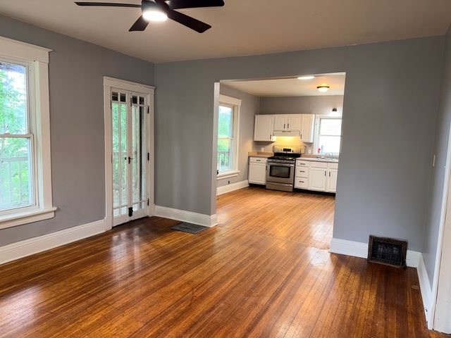 452 21st Street, Bettendorf, IA 52722