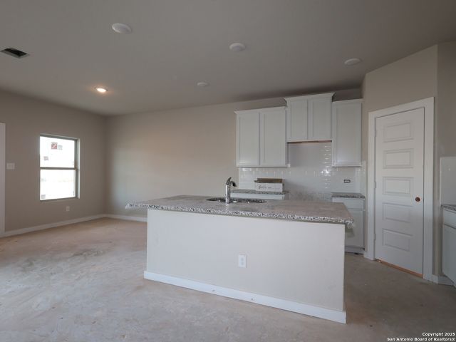 8503 Rucker Pond Trail, San Antonio, TX 78252