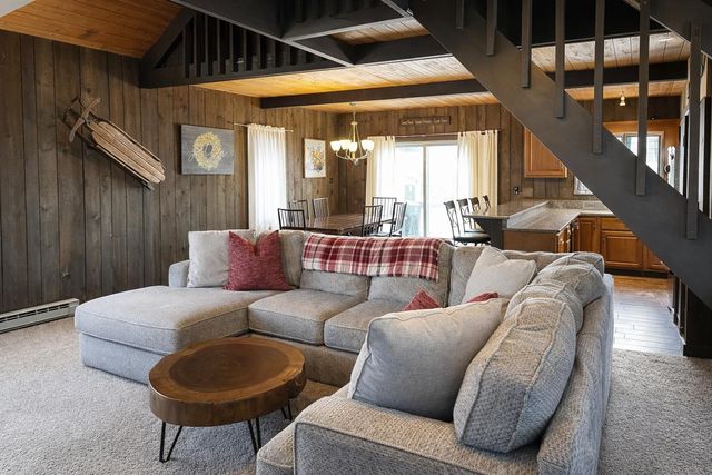 10 Byington Lane F1, Winhall, VT 05340