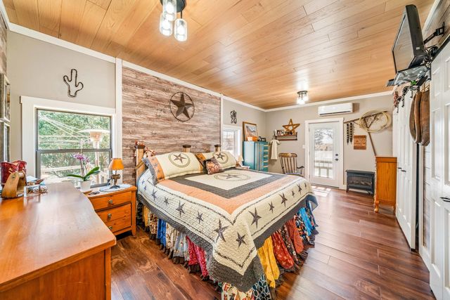 4444 E 1553rd Road, Earlville, IL 60518